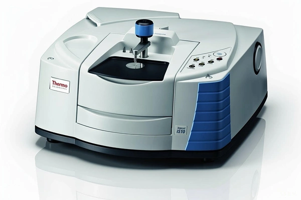 دستگاه طیف سنج Thermo Scientific Nicolet iS10 FTIR